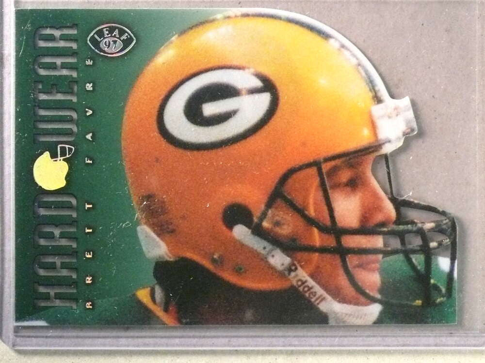 1997 Leaf Brett Favre Hard Wear #D0937/3500 #2