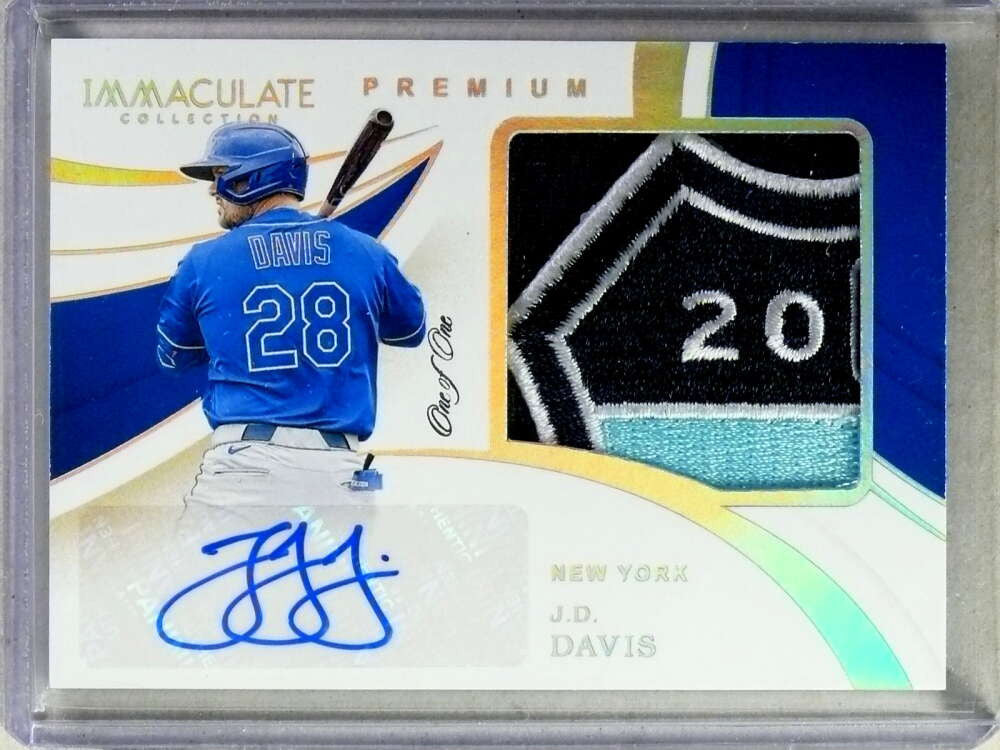 DELETE 32035 2020 Immaculate J.D. Davis autograph auto logo patch # 1/1 #P-JD