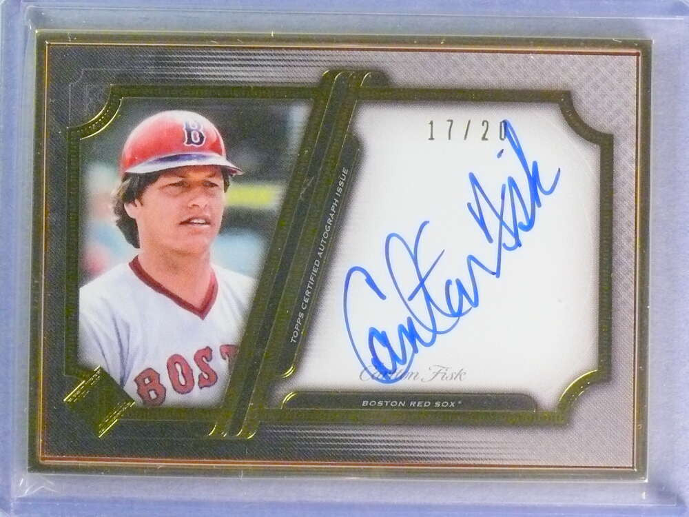 2021 Topps Transcendent Variation Carlton Fisk Autograph Auto #17/20 #TCAVCF