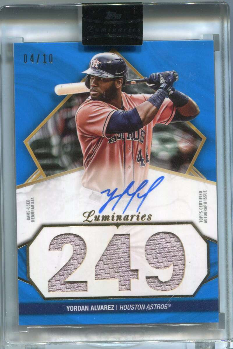 DELETE 125827 2022 Topps Luminaries Hit Kings Autograph Yordan Alvarez Triple Jersey Auto 4/10