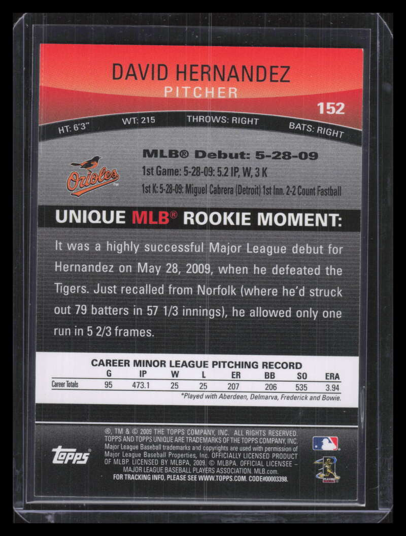 2009 Topps Unique Gold 152 David Hernandez Rookie 14/25