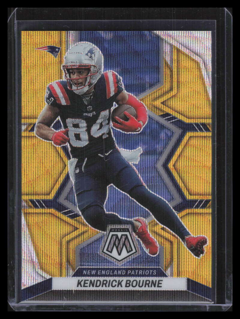 2022 Panini Mosaic Mosaic Gold Wave Refractor 213 Kendrick Bourne 16/17