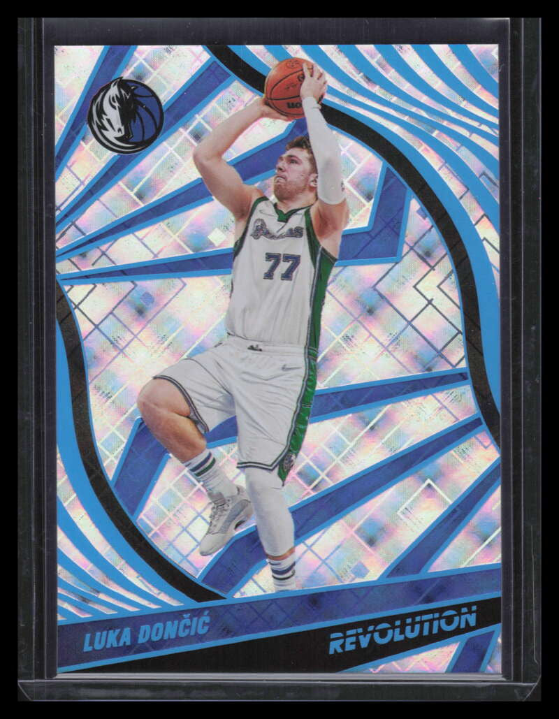 DELETE 131094 2021-22 Panini Revolution Cosmic 33 Luka Doncic 25/99