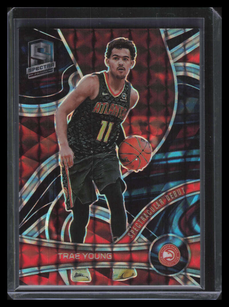2021-22 Panini Spectra Interstellar 169 Trae Young SD 35/49 Spectracular Debut