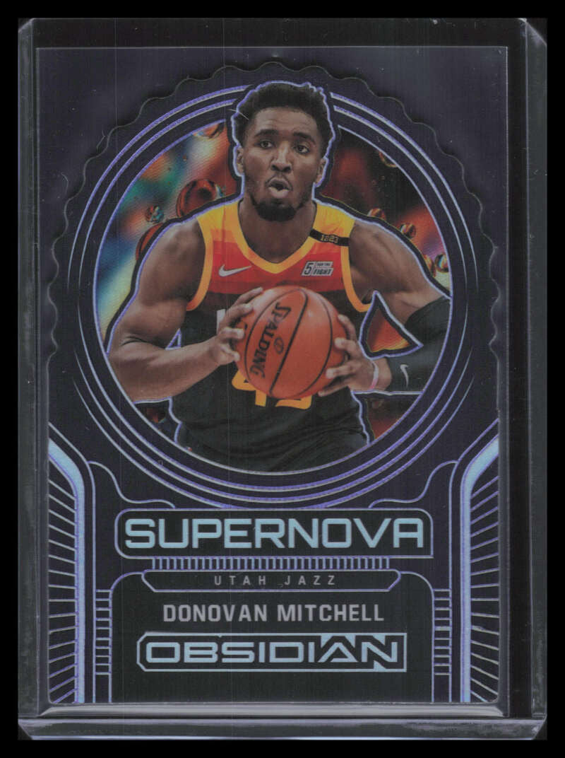 2020-21 Panini Obsidian Supernova Electric Etch Purple 8 Donovan Mitchell 30/75