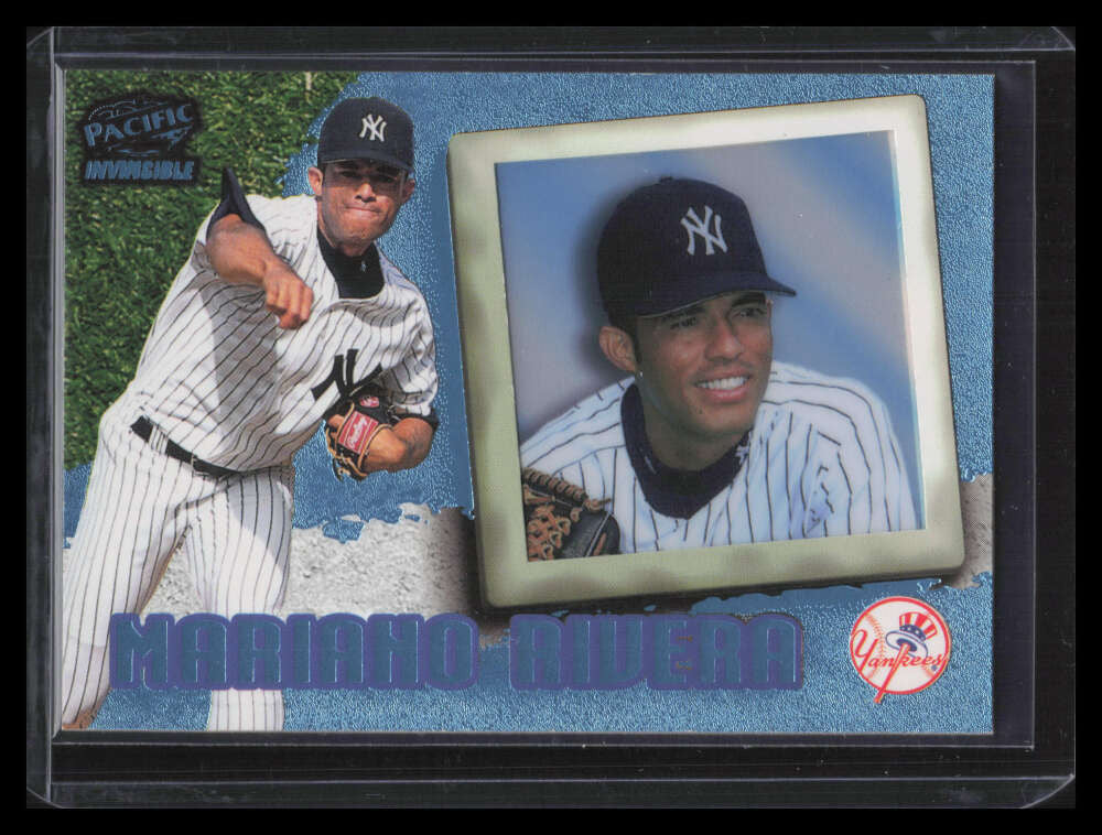 1998 Pacific Invincible Platinum Blue 55 Mariano Rivera