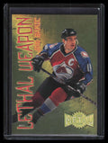 1996-97 Metal Universe Lethal Weapons Super Power 16 Joe Sakic
