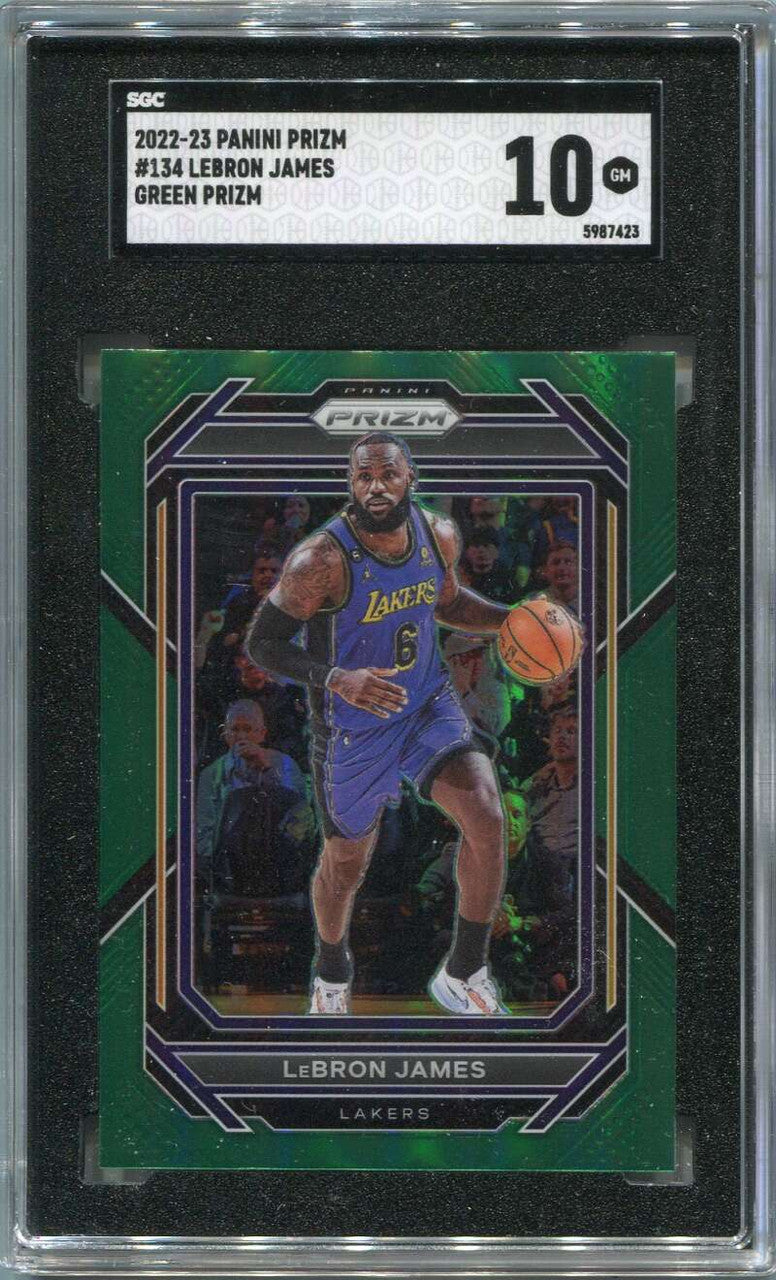 SOLD 147867 2022-23 Panini Prizm Prizms Green Refractor 134 LeBron James SGC 10 GM