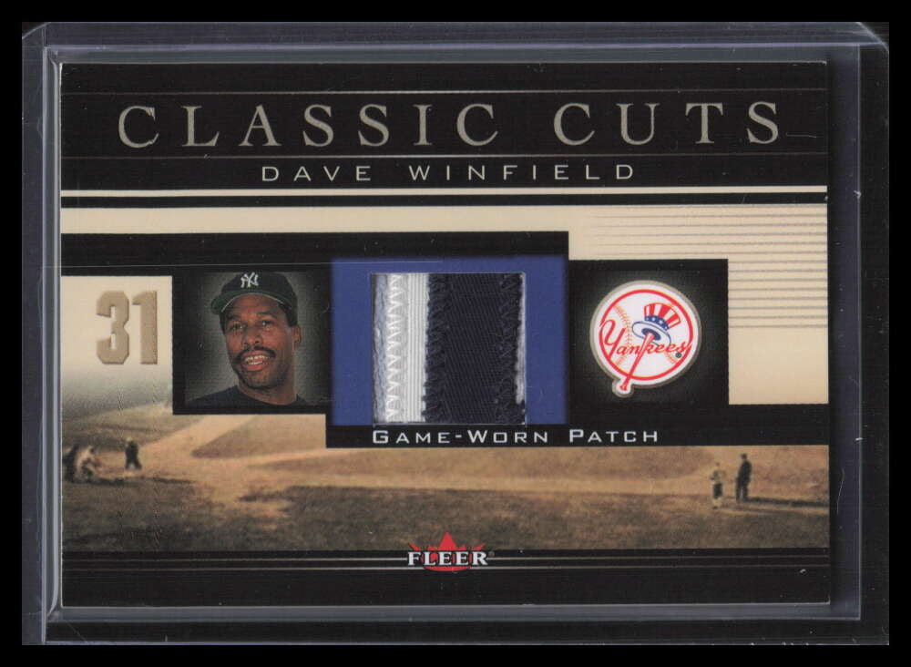 2002 Fleer Classic Cuts Game Used DWP Dave Winfield Patch /25 138040