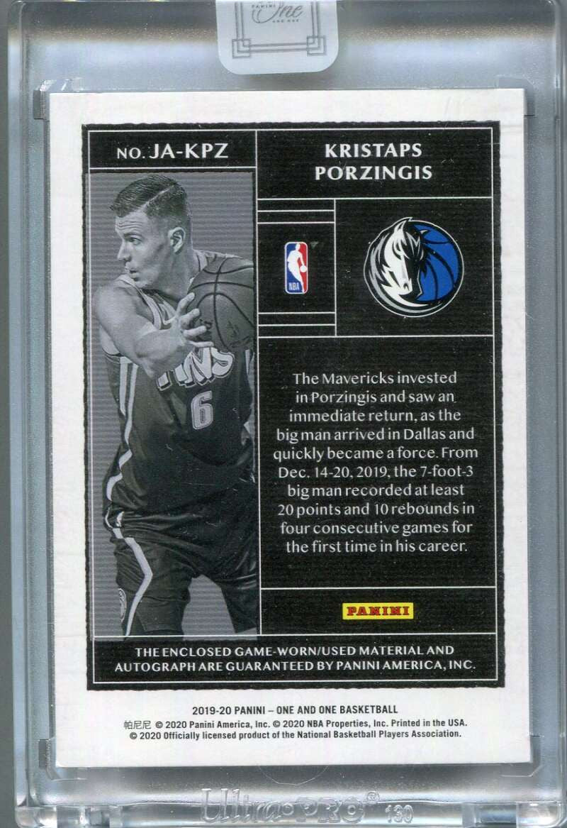 2019-20 Panini One and One Autographs Gold 7 Kristaps Porzingis Patch Auto 2/10
