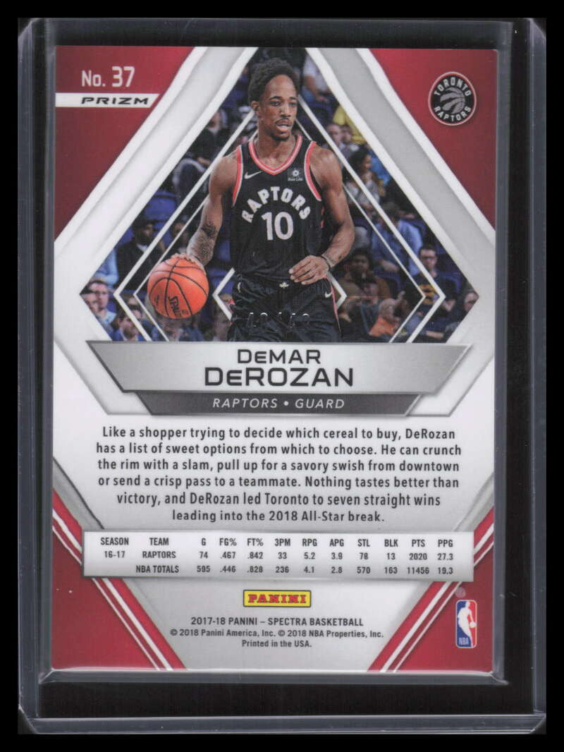 2017-18 Panini Spectra Neon Green Refractor 37 DeMar DeRozan 40/49