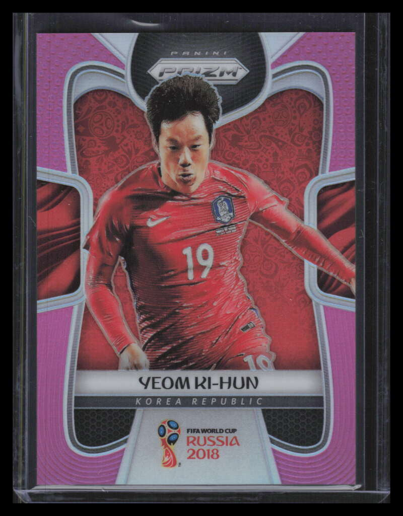 2018 Panini Prizm World Cup Prizms Pink NSCC Refractor 194 Yeom Ki-hun 2/8