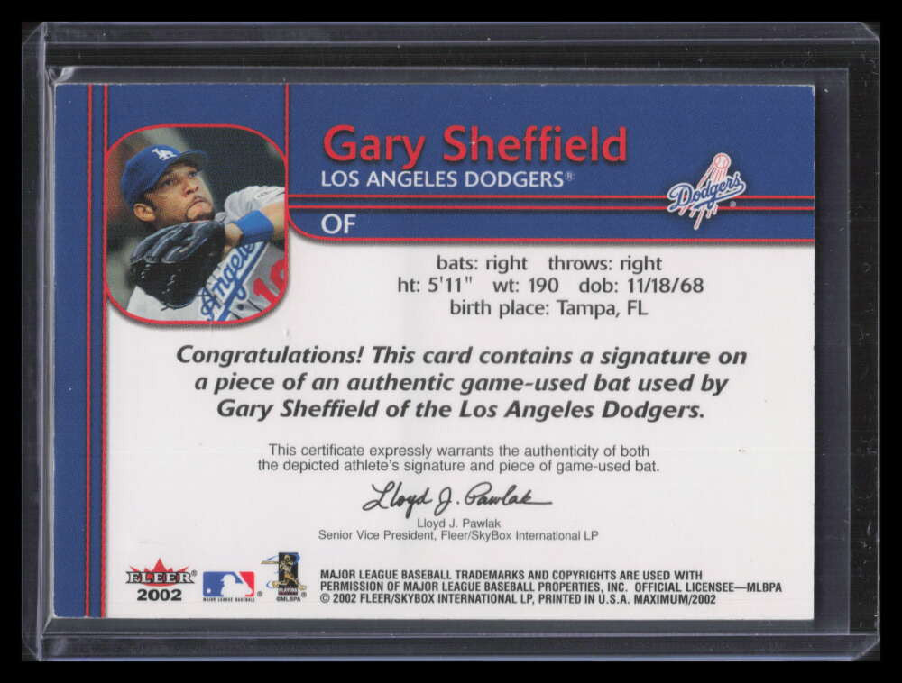 2002 Fleer Maximum Coverage Autographs 7 Gary Sheffield Jumbo Bat Auto 41/100