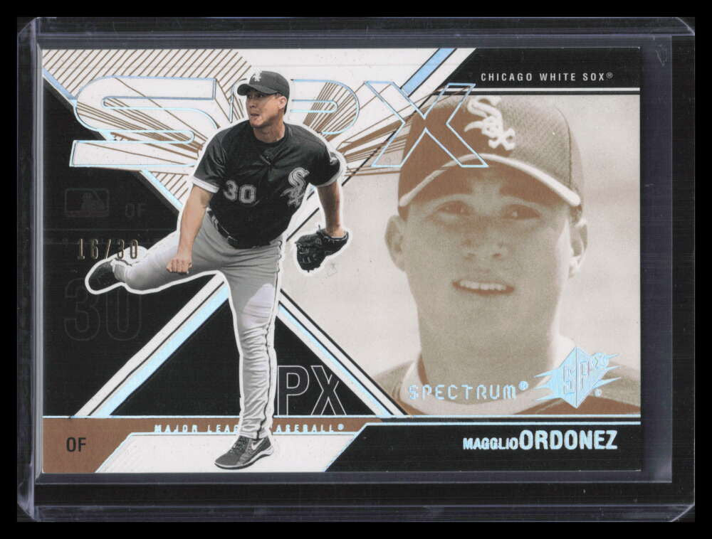 2003 SPx Spectrum 28 Magglio Ordonez 16/30