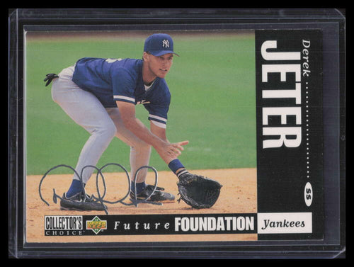 1994 Collector's Choice Silver Signature White Letter Variation 644 Derek Jeter