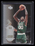 2000 Upper Deck Century Legends Commemorative Collection 46 Robert Parish 8/50