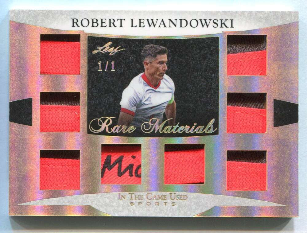 SOLD 165787 2024 Leaf ITG Used Sports Rare Materials Gold Robert Lewandowski 8 Patch 1/1