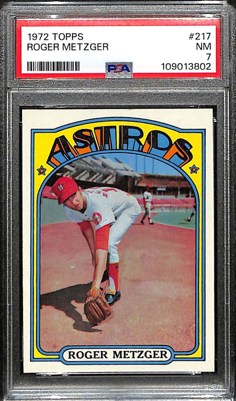 1972 Topps 217 Roger Metzger PSA 7 NM