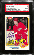 1981-82 Topps 89 Willie Huber SGC Authentic Auto The Dan Fox Collection D. 2010