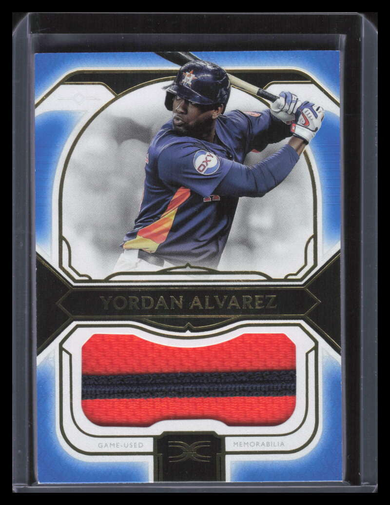 DELETE 173395 2024 Topps Definitive Collection Jumbo Relics Blue Yordan Alvarez Patch 18/30