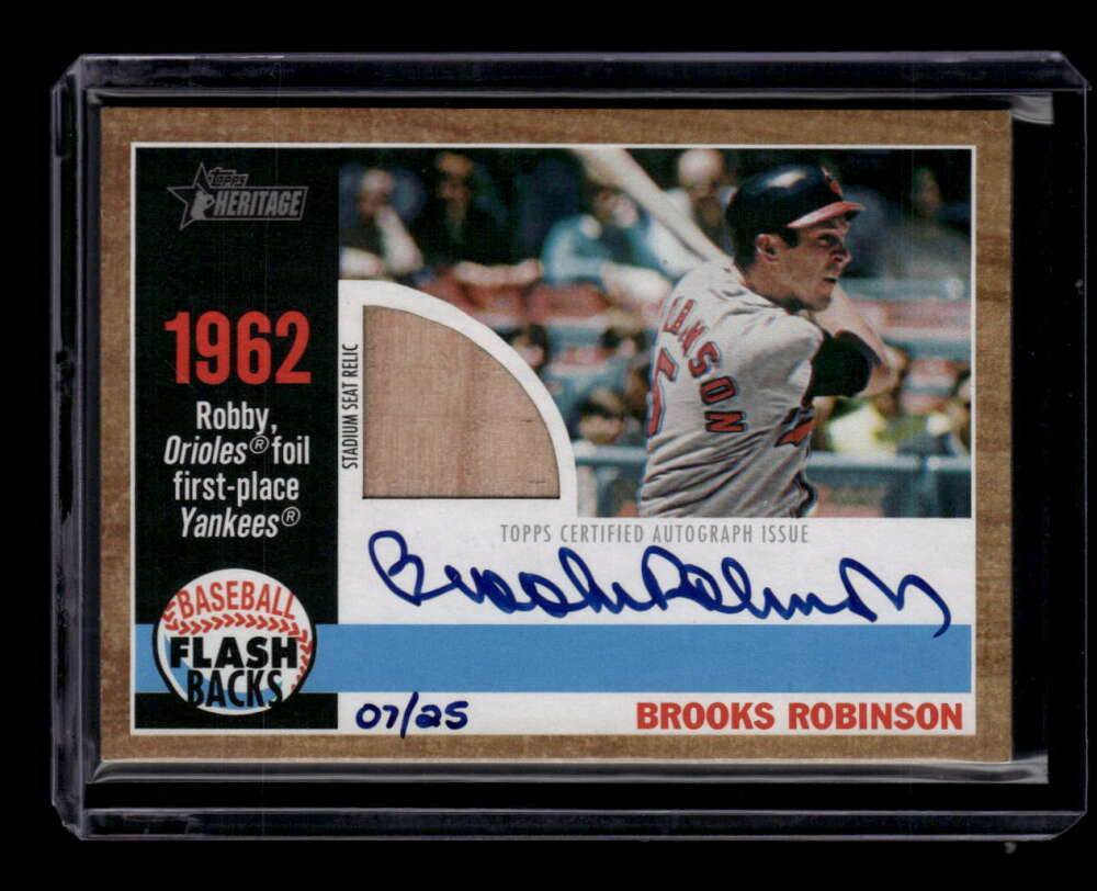 2011 Topps Heritage Flashback Autographs BR Brooks Robinson Seat Relic Auto 7/25