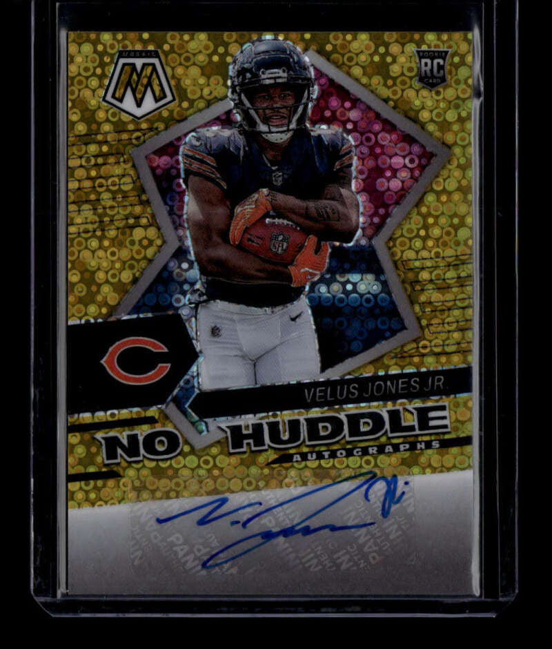 DELETE 175630 2022 Panini Mosaic Autographs No Huddle Gold 94 Velus Jones Jr. Rookie Auto 5/10