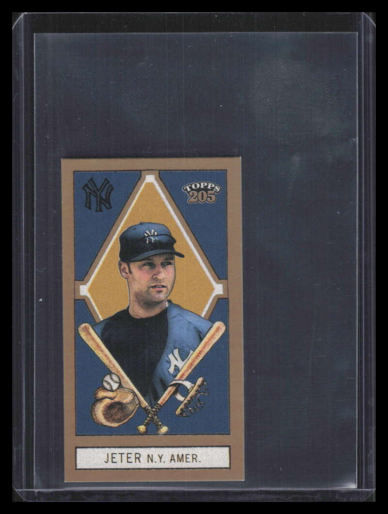 2003 Topps 205 Sovereign 75a Derek Jeter w/ Gold Trim