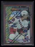 1995-96 Finest Refractor 24 Luc Robitaille Bronze Common