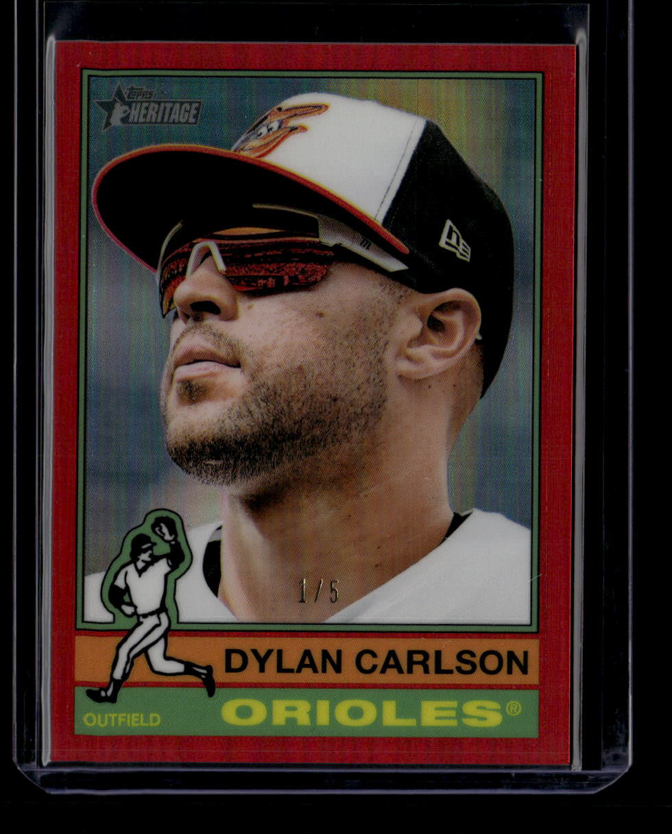 SOLD 180617 2025 Topps Heritage Chrome Red Refractor 618 Dylan Carlson 1/5