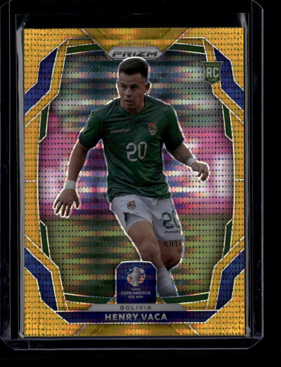 2024 Panini Prizm Copa America Gold Pulsar Refractor 17 Henry Vaca Rookie 8/10