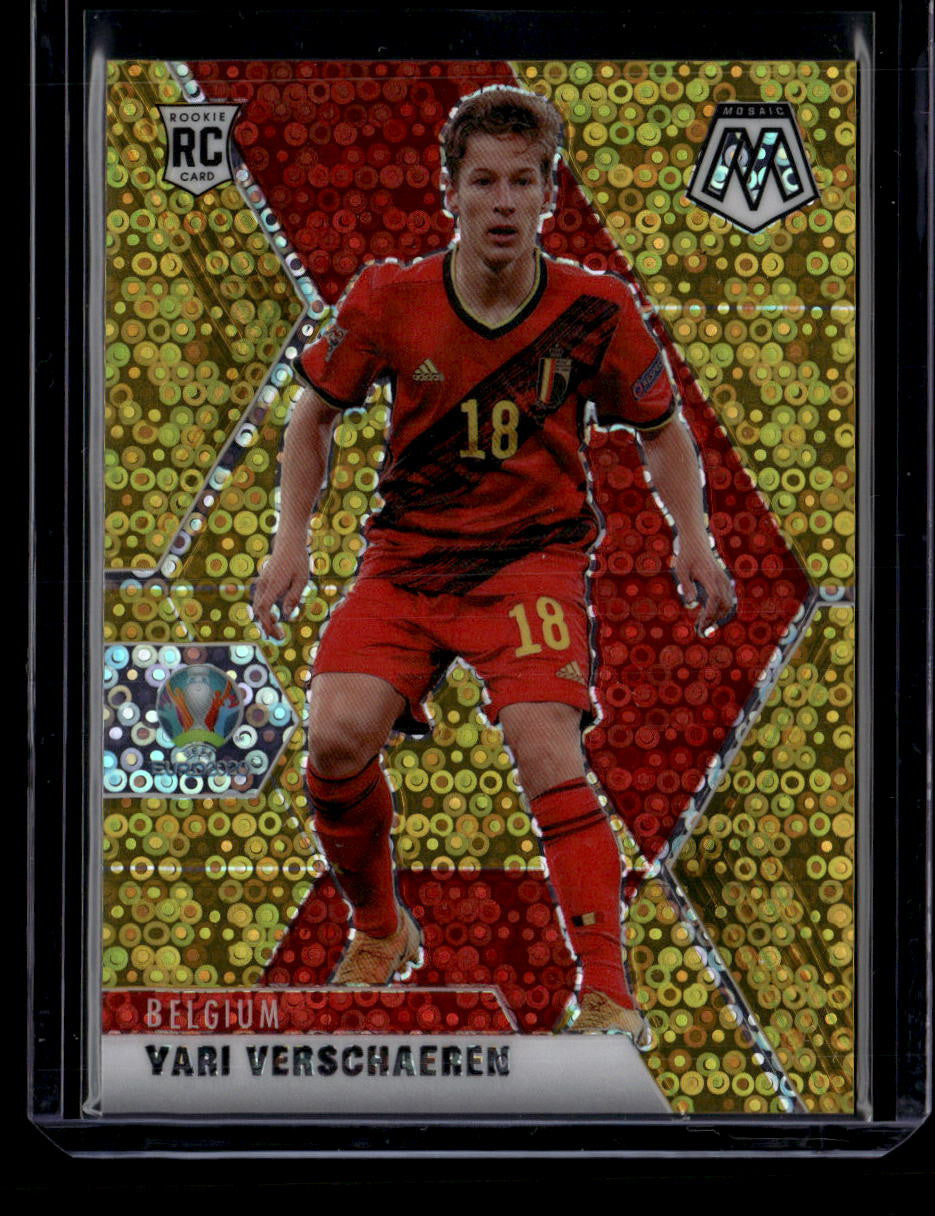 2020-21 Panini Mosaic UEFA Euro Circles Gold Refractor 13 Yari Verschaeren 1/10