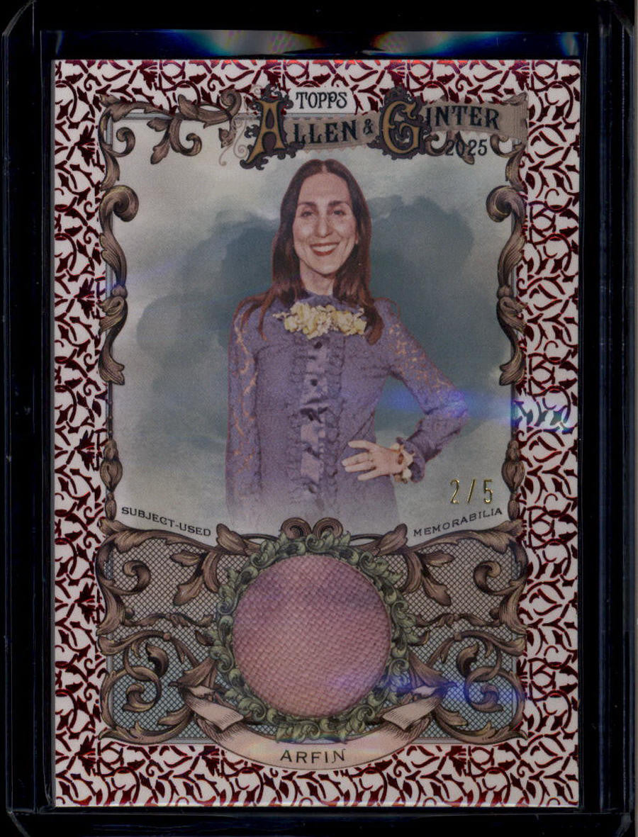 DELETE 180997 2025 Topps Allen and Ginter Relic Red Foil Filigree Lesley Arfin Memorabilia 2/5
