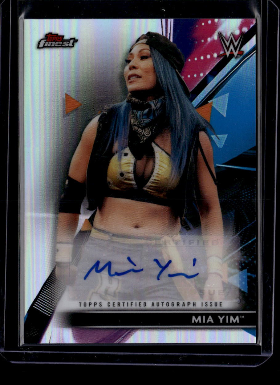2021 Finest WWE Autographs RARE Mia Yim Auto