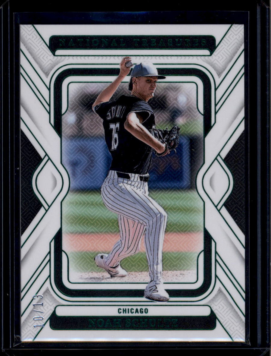2025 Panini National Treasures Emerald 18 Noah Schultz Rookie 10/13