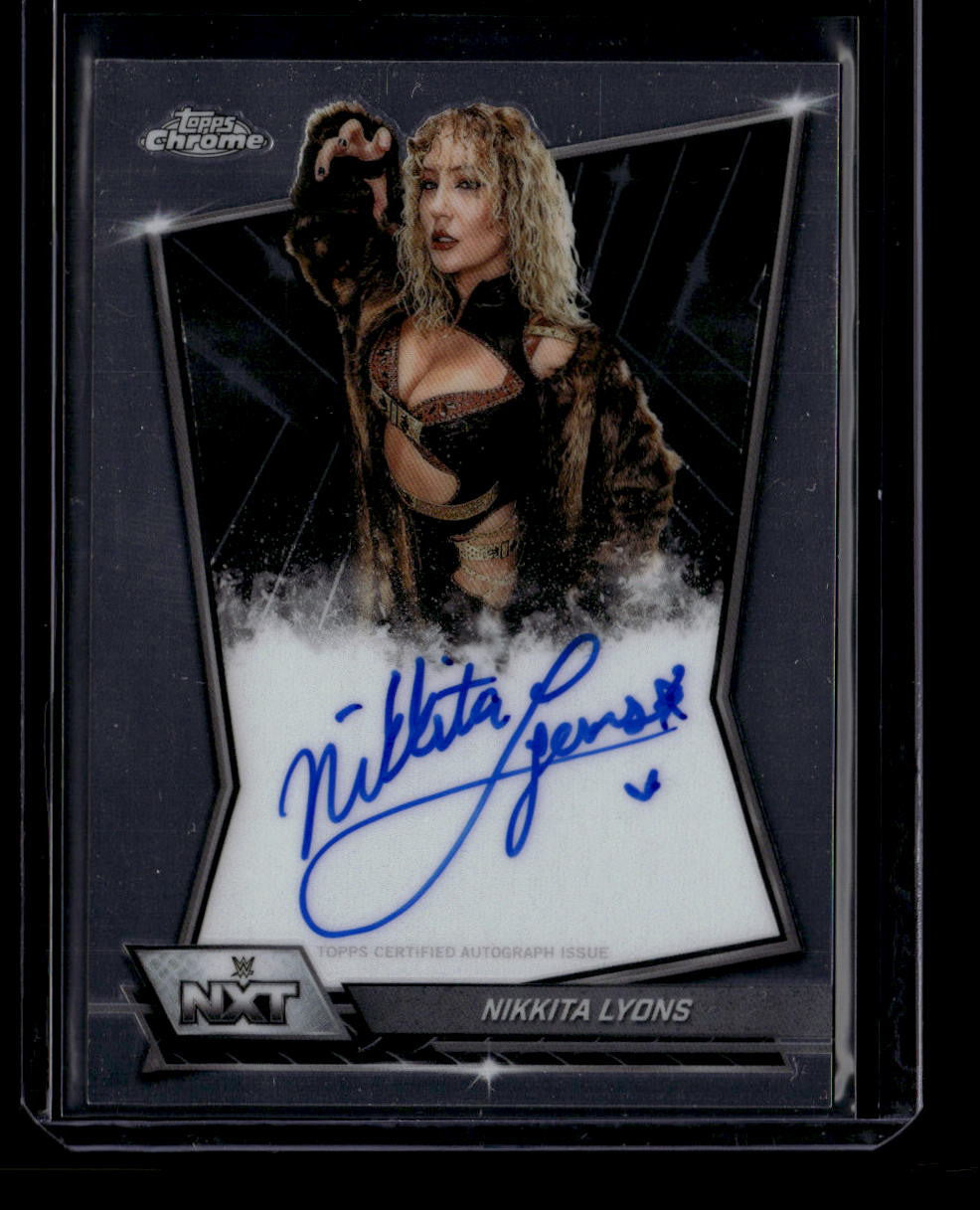SOLD 184042 2026 Topps Chrome WWE NXT Autographs NXTNIK Nikkita Lyons Auto